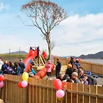 6 Person In Tansoy-by Traum *