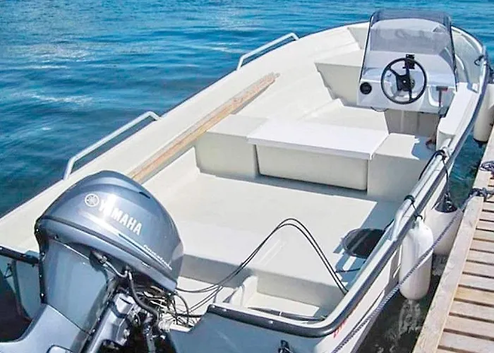 6 Person In Tansoy-by Traum *